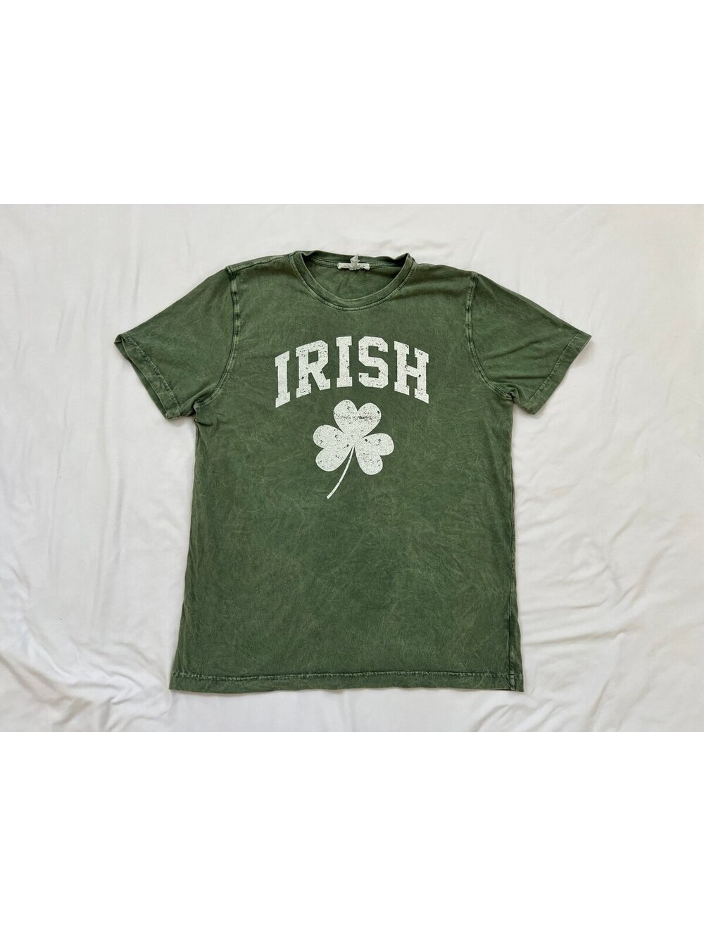 Caution to the Wind size M green Irish tshirt
